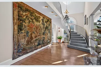 38 Tiffany Road, Oyster Bay, NY 11771 - Photo 9