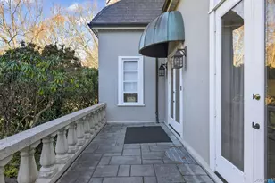 38 Tiffany Rd, Oyster Bay, NY 11771 - Photo 7