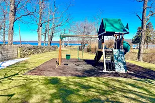 38 Tiffany Rd, Oyster Bay, NY 11771 - Photo 47