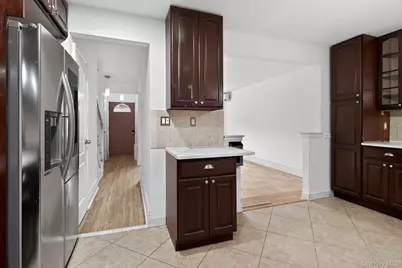 4817 Wilder Avenue, Bronx, NY 10470 - Photo 3