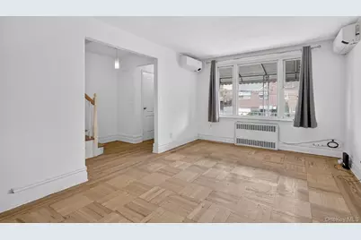 4817 Wilder Avenue, Bronx, NY 10470 - Photo 5