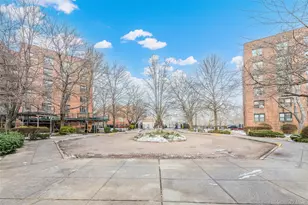 150-15 72nd Rd, Kew Gardens, NY 11367 - Photo 21