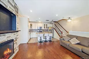 126 Mermaid Ln, Bronx, NY 10473 - Photo 3