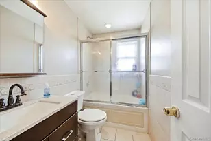 126 Mermaid Ln, Bronx, NY 10473 - Photo 13