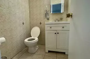 42-40 Bowne St, Flushing, NY 11355 - Photo 9