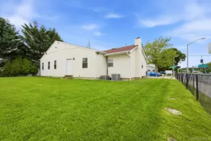 1 Arrowood Ln Ln, Melville, NY 11747 - Photo 37