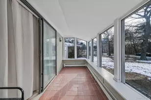 35 Strafford St, Mastic, NY 11950 - Photo 23