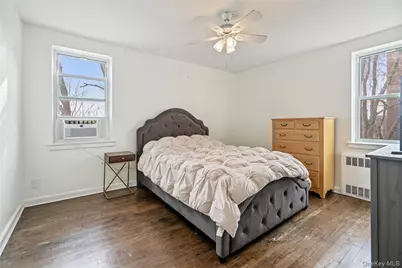 24 Mulford Place #4B, Hempstead, NY 11550 - Photo 7