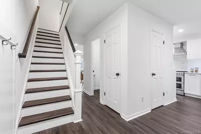 25 Barker Street #406, Mount Kisco, NY 10549 - Photo 3