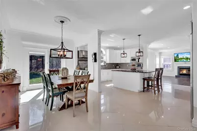 92 Sweetgum Lane, Miller Place, NY 11764 - Photo 17