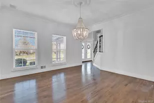 92 Sweetgum Ln, Miller Place, NY 11764 - Photo 9