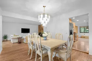 310 Birch Ln, Irvington, NY 10533 - Photo 9