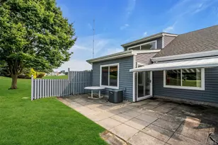 745 Spring Lake Dr, Middle Island, NY 11953 - Photo 25