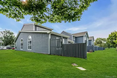 745 Spring Lake Drive, Middle Island, NY 11953 - Photo 23