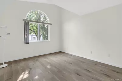 745 Spring Lake Drive, Middle Island, NY 11953 - Photo 15