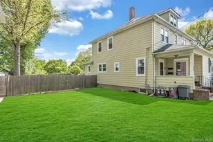 29 Ford St, Glen Cove, NY 11542 - Photo 19