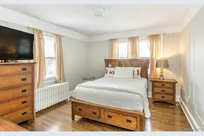 29 Ford Street, Glen Cove, NY 11542 - Photo 5