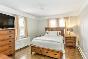 29 Ford St, Glen Cove, NY 11542 - Photo 5