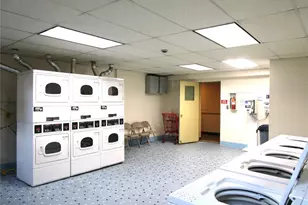 40 Daley Pl, Lynbrook, NY 11563 - Photo 35