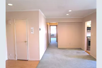 40 Daley Place #227, Lynbrook, NY 11563 - Photo 7