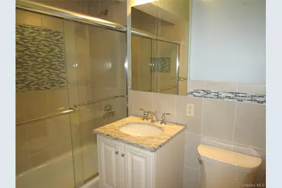 40 Daley Place #227, Lynbrook, NY 11563 - Photo 17