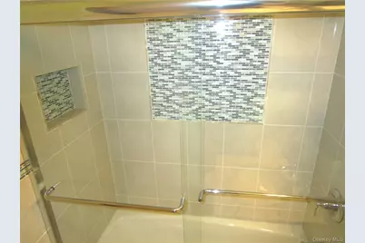 40 Daley Place #227, Lynbrook, NY 11563 - Photo 19