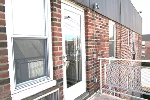 40 Daley Pl, Lynbrook, NY 11563 - Photo 31