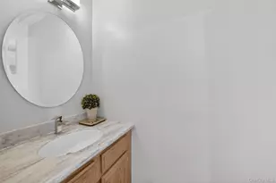 6 Pelham Ct, Nanuet, NY 10954 - Photo 9