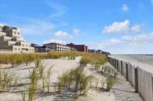 450 W Broadway, Long Beach, NY 11561 - Photo 25