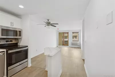 450 W Broadway #1A, Long Beach, NY 11561 - Photo 7