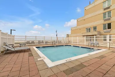 450 W Broadway #1A, Long Beach, NY 11561 - Photo 23