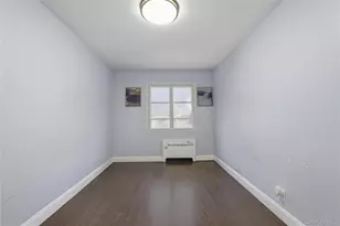 1042 E 233rd St, Bronx, NY 10466 - Photo 29