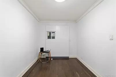 1042 E 233rd Street, Bronx, NY 10466 - Photo 21