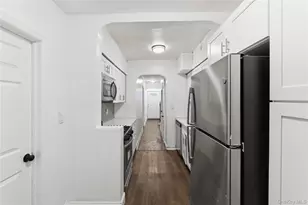 1042 E 233rd St, Bronx, NY 10466 - Photo 19