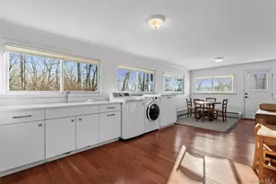 12 Skytop Dr, Katonah, NY 10536 - Photo 17