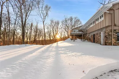 12 Skytop Drive, Katonah, NY 10536 - Photo 21