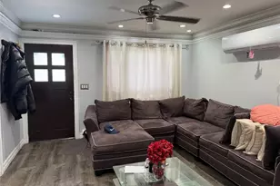 144-08 Weller Ln, Rosedale, NY 11422 - Photo 7