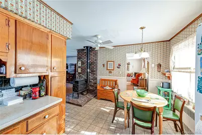 67 Edgewood Road, West Islip, NY 11795 - Photo 9