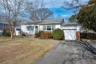 67 Edgewood Rd, West Islip, NY 11795 - Photo 3