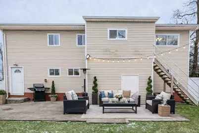 85 Bedford Avenue, Freeport, NY 11520 - Photo 25