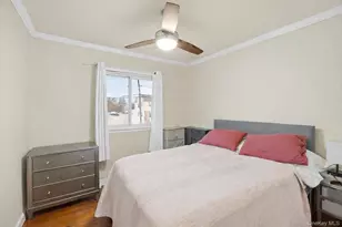85 Bedford Ave, Freeport, NY 11520 - Photo 11
