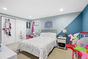 85 Bedford Ave, Freeport, NY 11520 - Photo 9