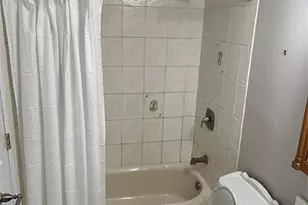 10 Shiloh Ct, Coram, NY 11727 - Photo 13