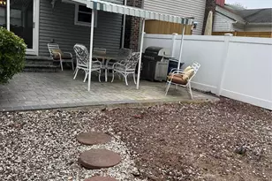 10 Shiloh Ct, Coram, NY 11727 - Photo 23