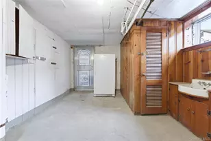 160-16 Riverside Dr, Whitestone, NY 11357 - Photo 25