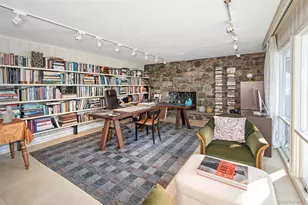 132 Ridgecrest Rd, Briarcliff Manor, NY 10510 - Photo 27