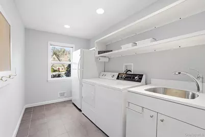 42 Butler Road, Scarsdale, NY 10583 - Photo 15