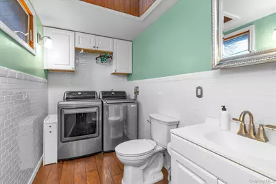 35 S Franklin Avenue, Valley Stream, NY 11580 - Photo 11