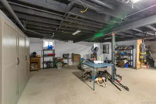 35 S Franklin Ave, Valley Stream, NY 11580 - Photo 17