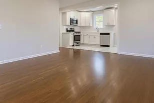 29 Avon Rd, Hewlett, NY 11557 - Photo 5